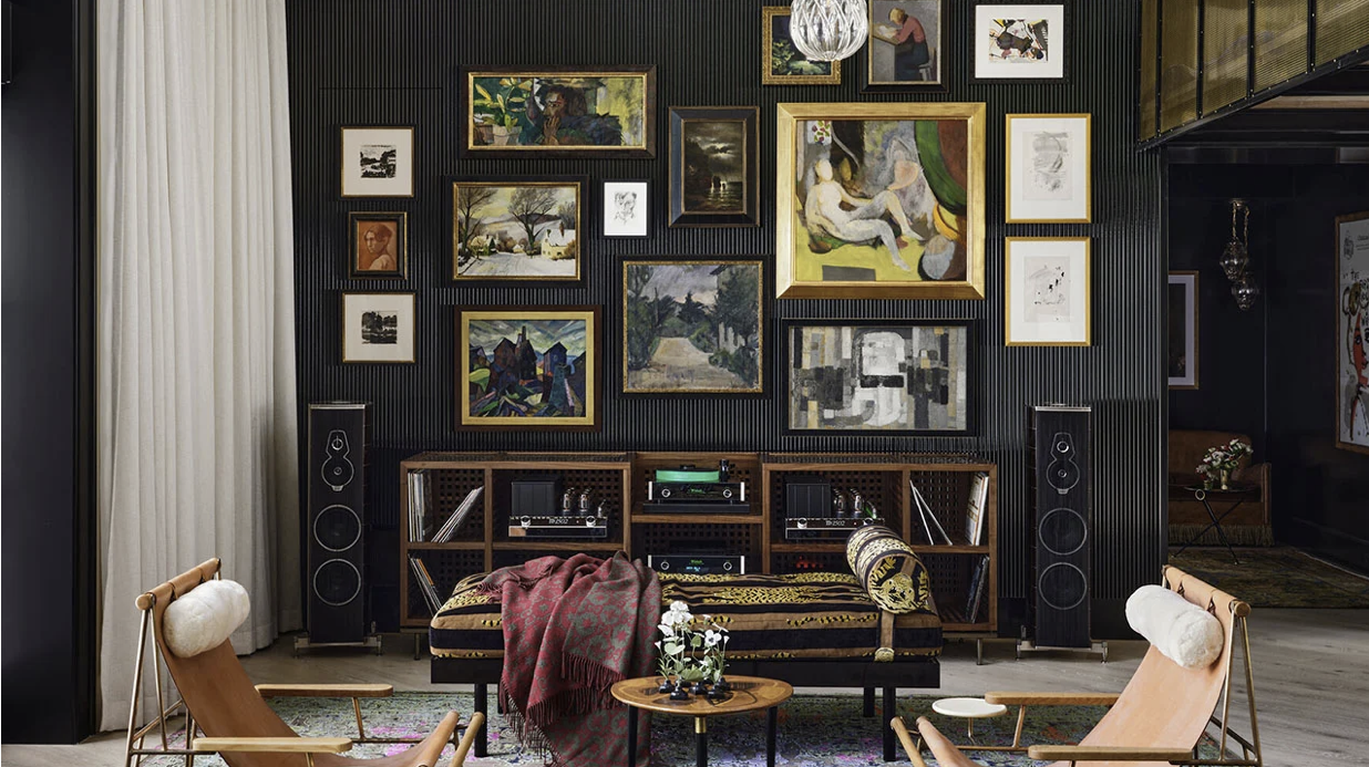 A two-channel listening setup with McIntosh electronics and Sonus Faber speakers